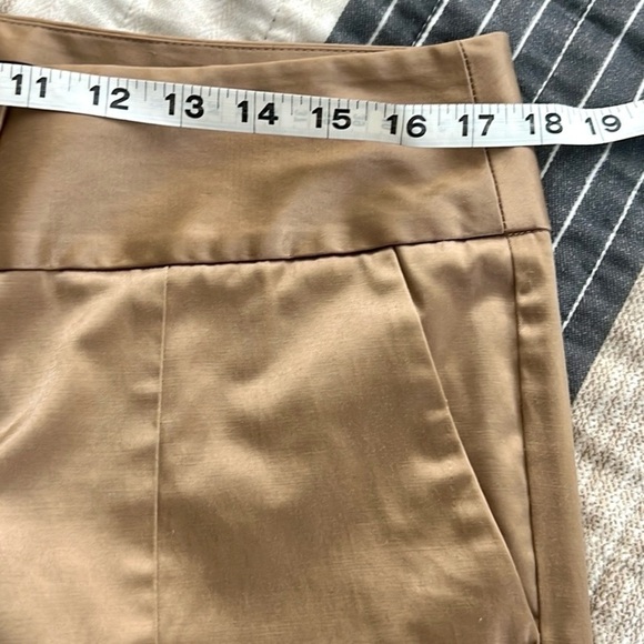 Express Design Studio, Gold Shimmering Mid-Rise Pant, Excellent Condition,Size 4 - Picture 9 of 11